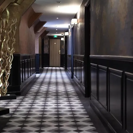 Western Le Cheval Blanc -vue Sur Le Port-plein Centre 翁弗勒尔