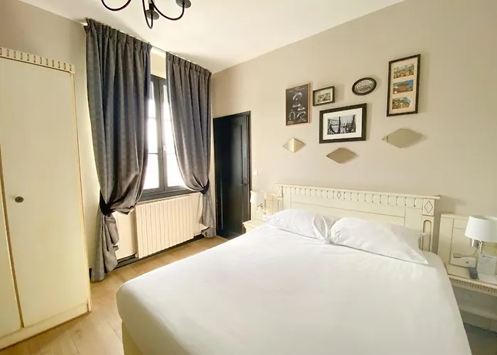 Hotel Western Le Cheval Blanc -vue Sur Le Port-plein Centre Honfleur