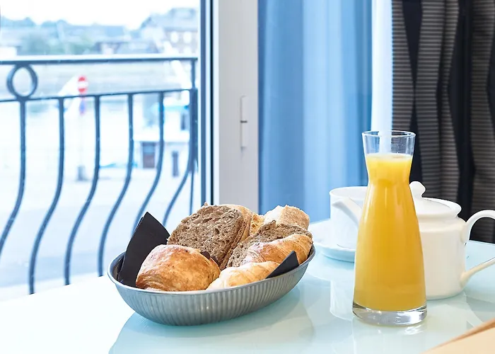 Western Le Cheval Blanc -vue Sur Le Port-plein Centre Honfleur