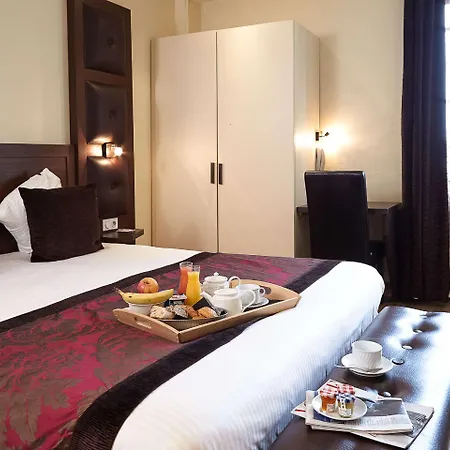 Ξενοδοχείο Western Le Cheval Blanc -vue Sur Le Port-plein Centre 3*