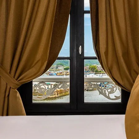 Western Le Cheval Blanc -vue Sur Le Port-plein Centre Hotell 3*