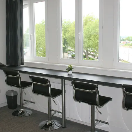 Western Le Cheval Blanc -centre- Vieux Port 3*