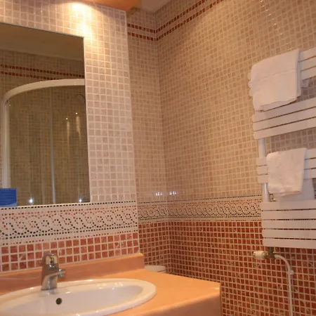 Hotel Western Le Cheval Blanc -centre- Vieux Port 3*