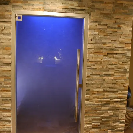 Western Le Cheval Blanc -vue Sur Le Port-plein Centre 3*