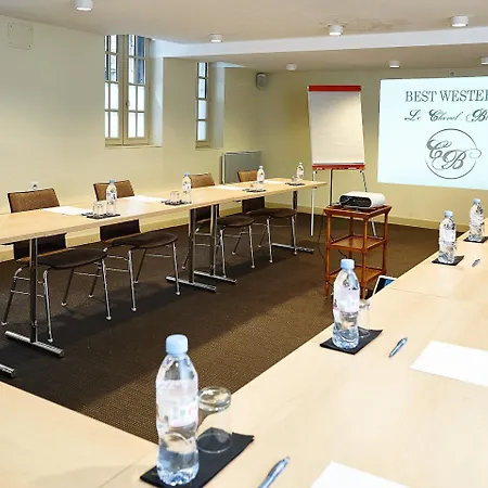 فندق Western Le Cheval Blanc -vue Sur Le Port-plein Centre 3*