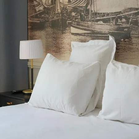 Hotel Western Le Cheval Blanc -vue Sur Le Port-plein Centre Honfleur