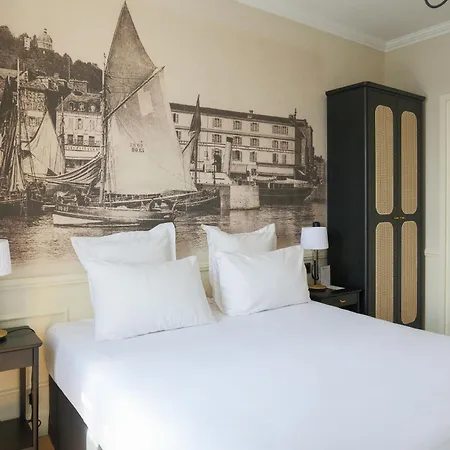 Hotel Western Le Cheval Blanc -vue Sur Le Port-plein Centre 3*