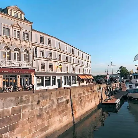 Western Le Cheval Blanc -vue Sur Le Port-plein Centre Готель