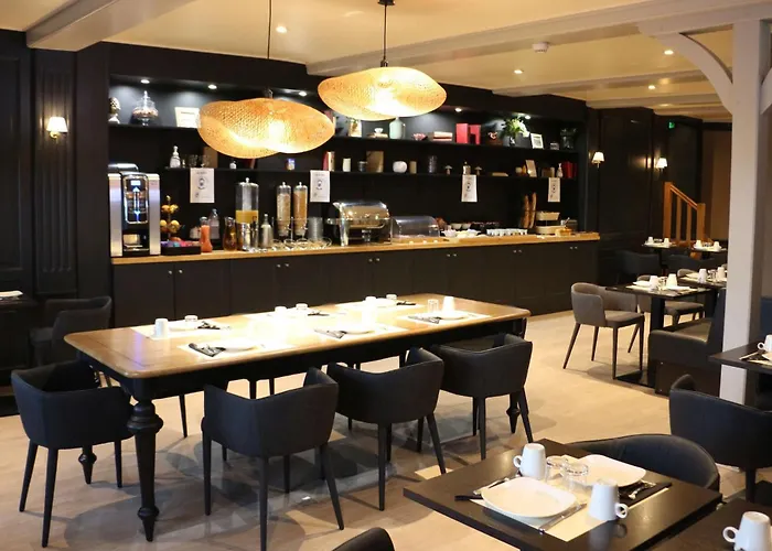 Western Le Cheval Blanc -vue Sur Le Port-plein Centre מלון הונפלר