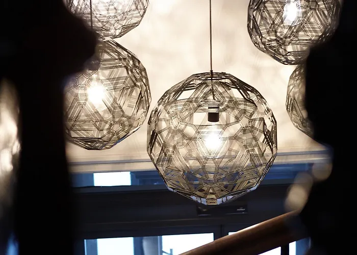 מלון Western Le Cheval Blanc -vue Sur Le Port-plein Centre 3*