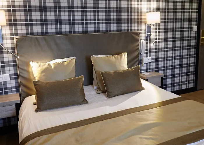 Hotel Western Le Cheval Blanc -vue Sur Le Port-plein Centre